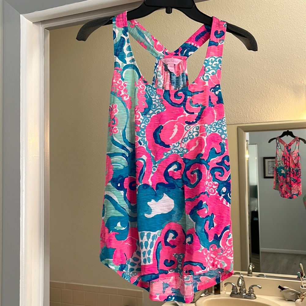 Lilly top